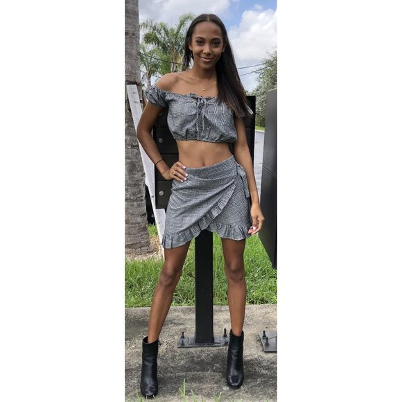 Honey Punch Harmony Ruffled Wrap Skirt, - Picture 5 of 8